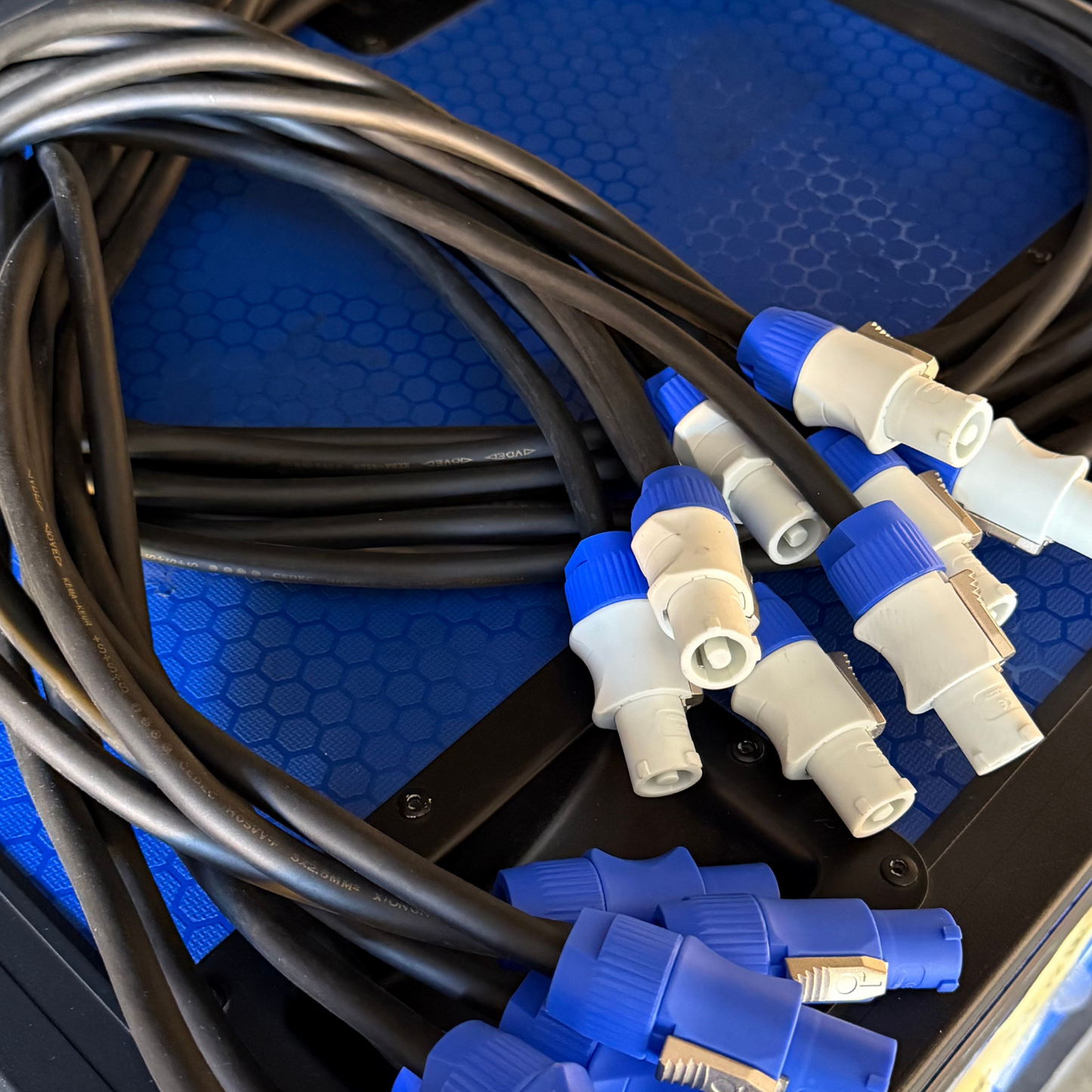 7ft PowerCon PREMIUM CABLES (8Pcs)